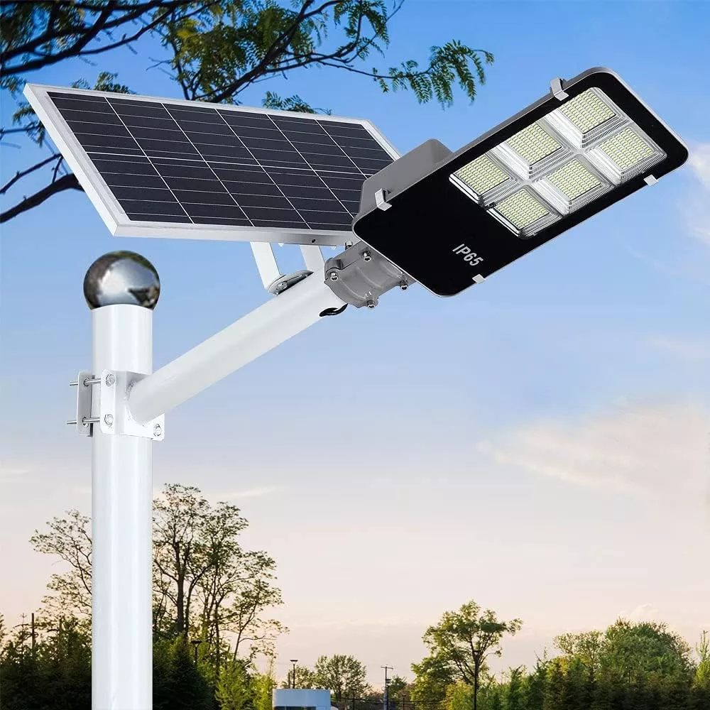 Lampu Jalan Tenaga Surya
